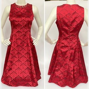 Liz Claiborne RED Knee High Back Zipper Dress Sz 4